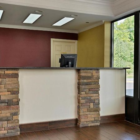 Red Roof Inn Dalton Ngoại thất bức ảnh