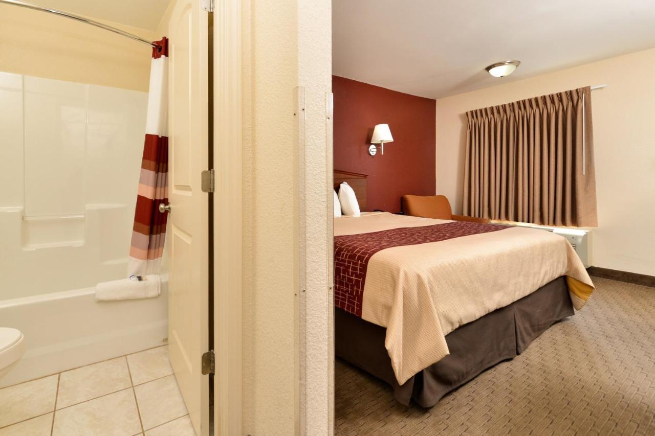Red Roof Inn Dalton Ngoại thất bức ảnh