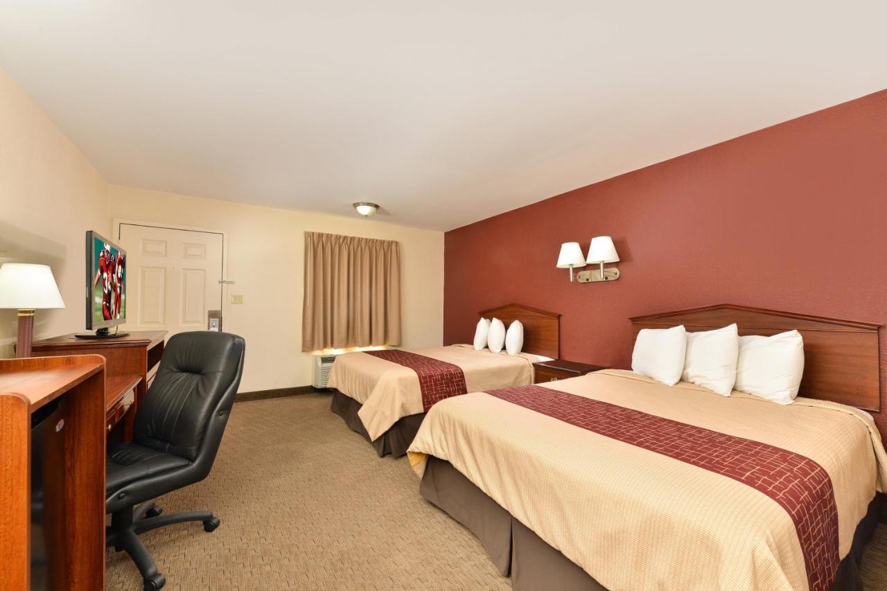 Red Roof Inn Dalton Ngoại thất bức ảnh