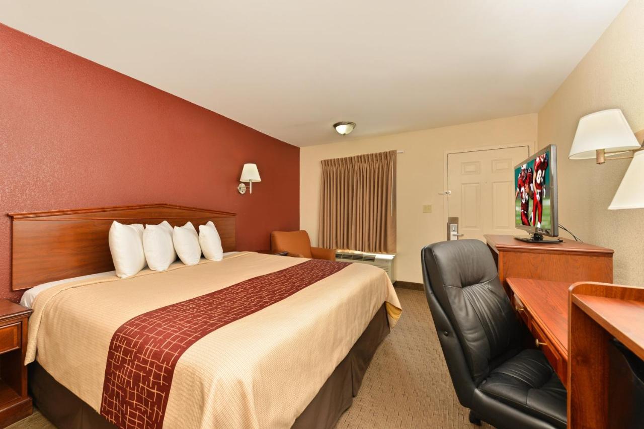 Red Roof Inn Dalton Ngoại thất bức ảnh